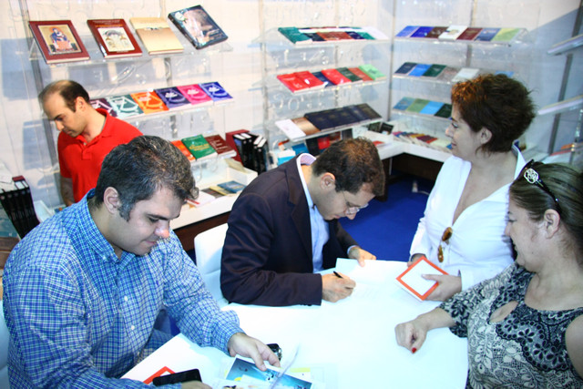 Abdo Medlej book signing